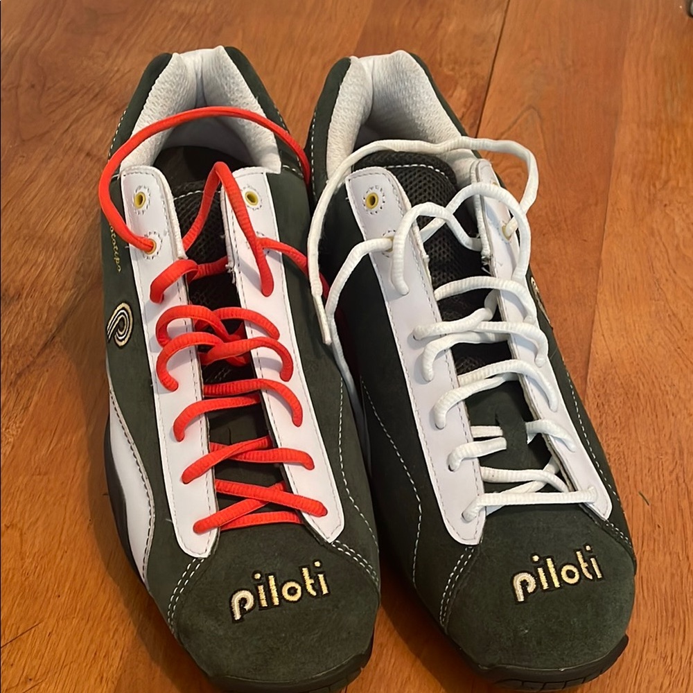 Men's Black and White Racing Shoes